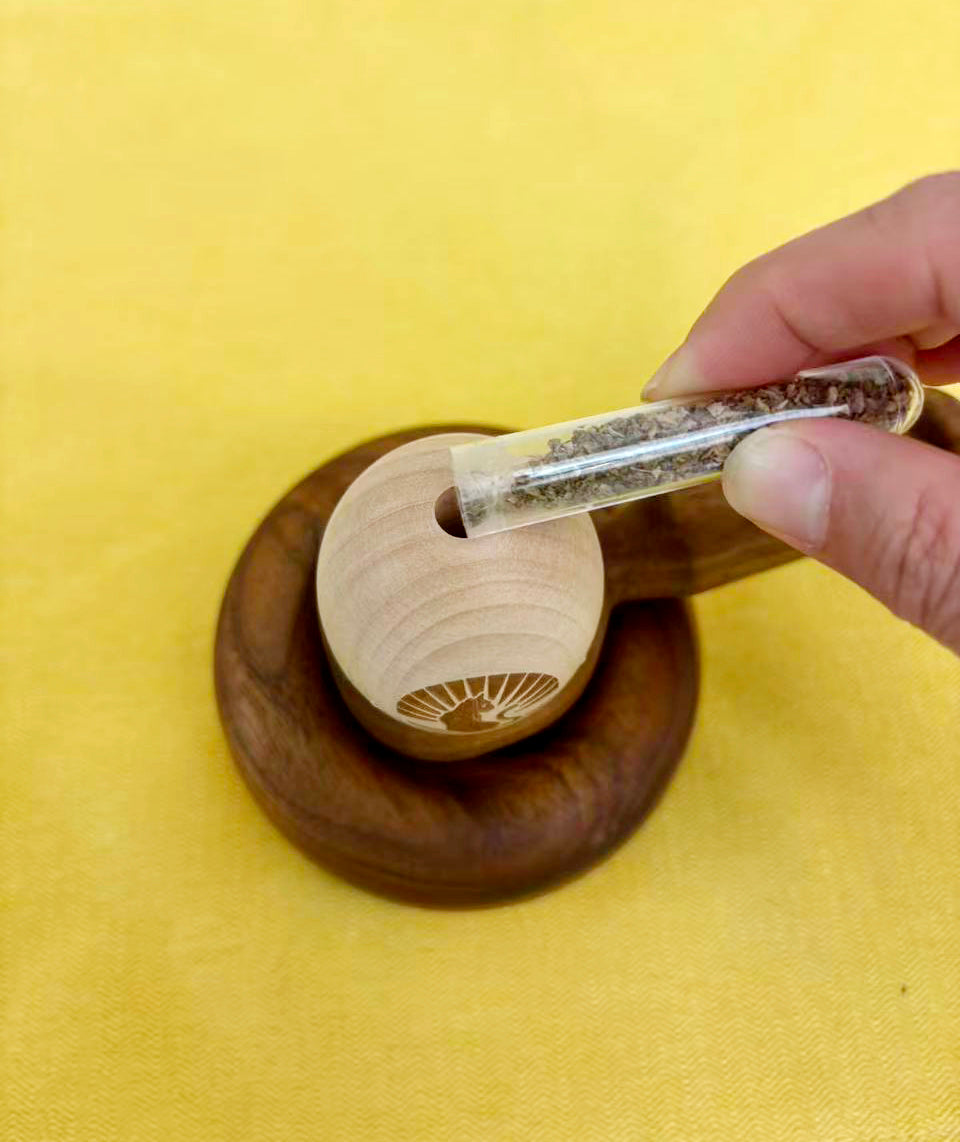 WOODEN EGG TEASER